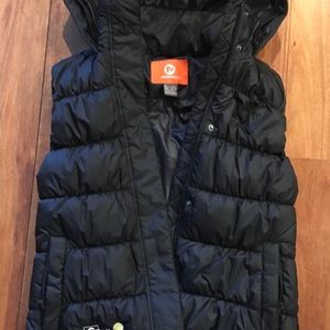 Merrell hooded vest